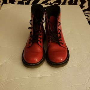 Girls boots